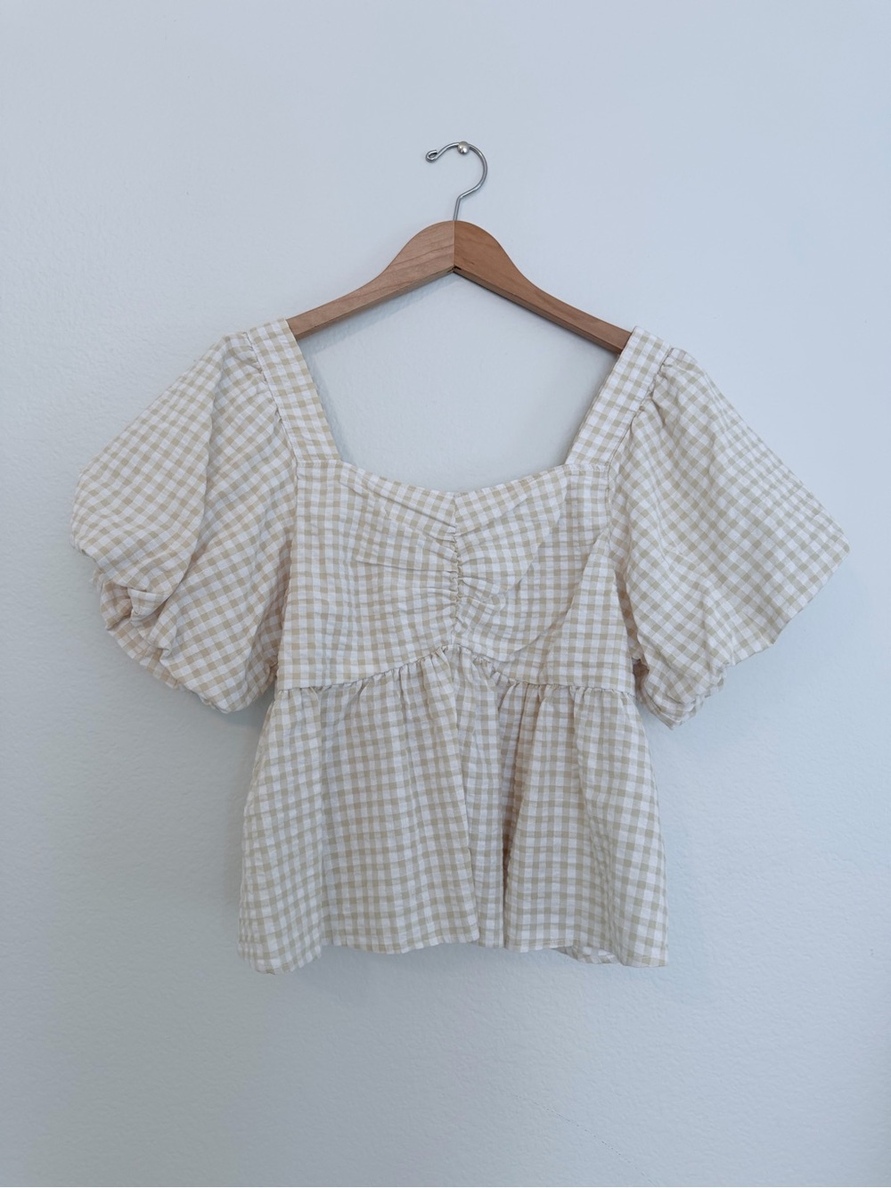 Old Navy Women's Beige Gingham Puff-Sleeve Square Neck Top Size M NWT